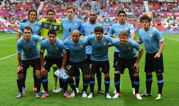 Albín, titular en Londres 2012 con la Selección de Uruguay.
