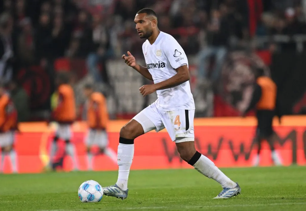 Jonathan Tah es buscado por el Bayern Múnich.