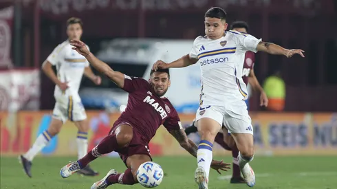 Lautaro Blanco y Eduardo Salvio en el último Lanús vs. Boca.