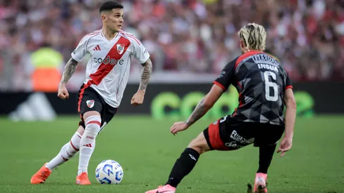 Fabricio Bustos y Rodrigo Insua en el último River - Barracas Central.