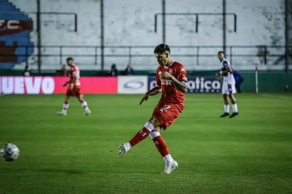 Daniel Zabala se rompió los ligamentos cruzados.