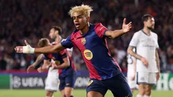 Lamine Yamal festeja su gol en el empate 3-3 en el juego de ida de los cuartos de final de la Champions League 2024-2025.