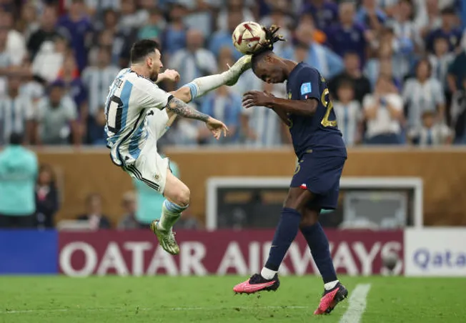 La serie entre Barcelona e Inter le recordó al Argentina-Francia en Qatar