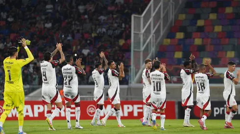 El equipo de Flamengo ante Central Córdoba.
