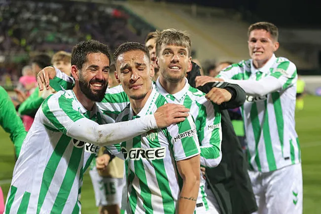 La emoción le ganó a Antony luego del partido.