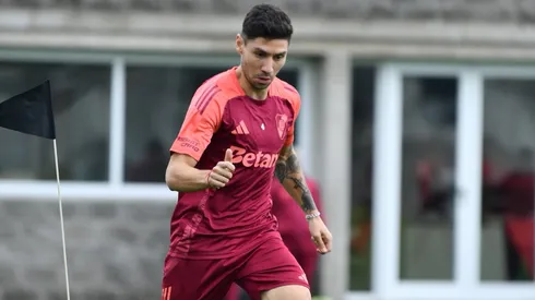 Gonzalo Montiel en un entrenamiento de River.
