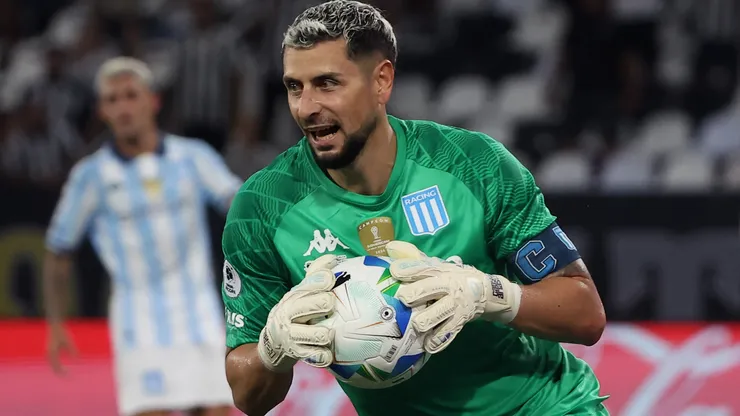 Gabriel Arias se va de Racing.