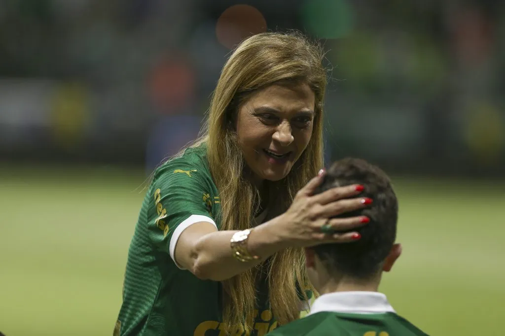 La presidente de Palmeiras le dejó un desafiante mensaje a Messi antes de enfrentarlo en el Mundial de Clubes.