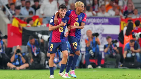 Lamine Yamal y Pedri festejan en la victoria de Barcelona ante Real Madrid en la final de la Copa del Rey.