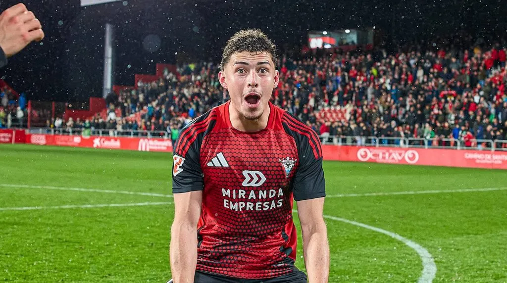 Joaquín Panichelli, durante su estadía en Mirandés. (Foto: @CDMirandés)