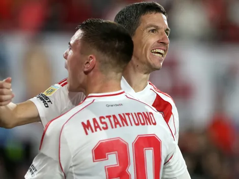River venció 3-0 a Barracas Central y avanzó a los cuartos de final del Torneo Apertura 2025