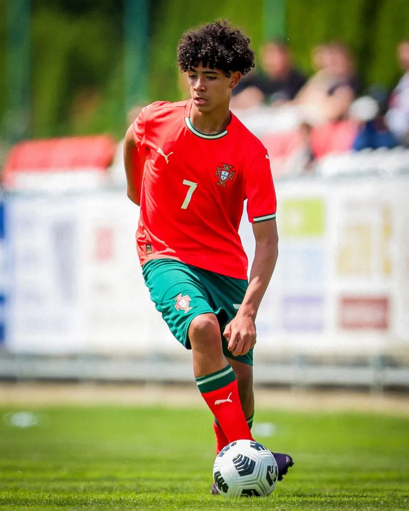Cristiano Ronaldo Jr debutó con la Sub 15 de Portugal.
