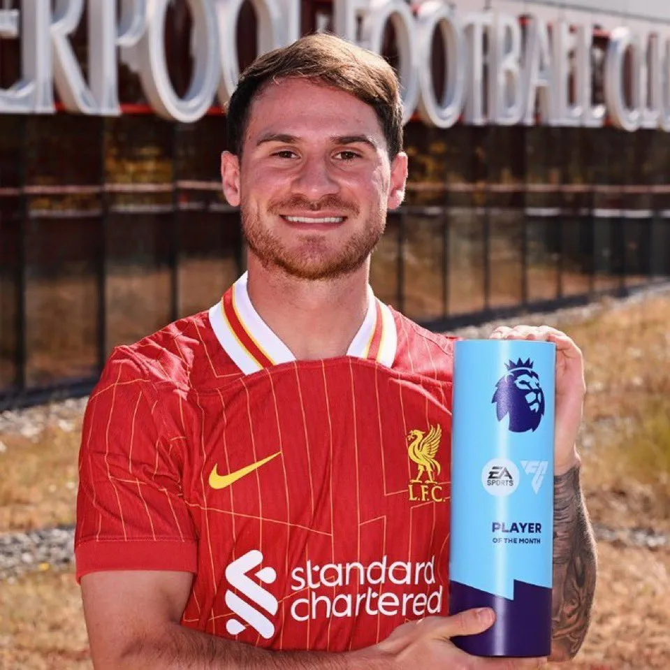 Ganó el premio a jugador del mes, pero no está entre los nominados al mejor de la temporada.