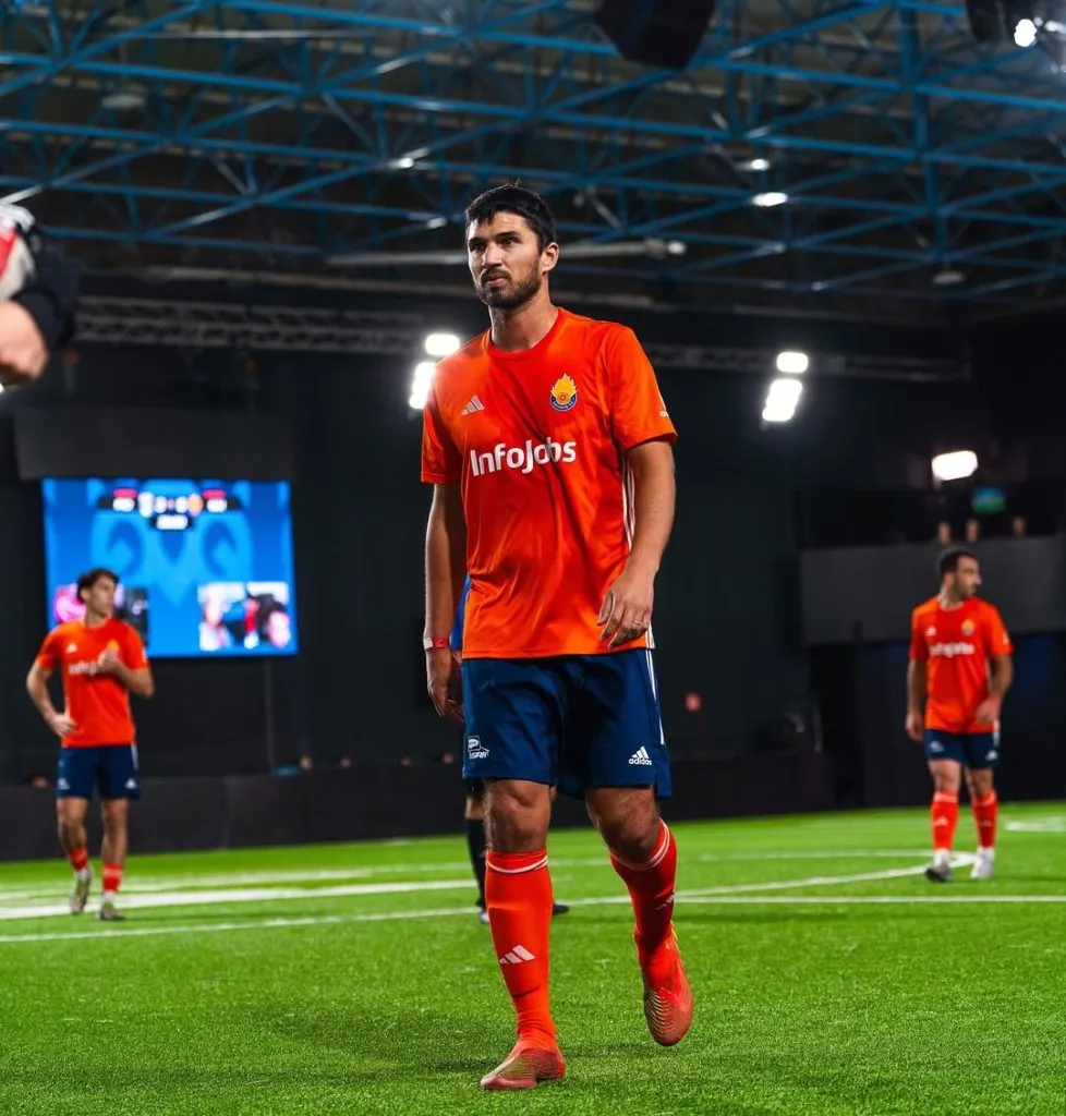 Marín jugó para Saiyans FC en la Kings League. (Foto: @leamarin22)