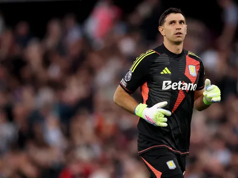 Dibu Martínez se irá de Aston Villa y la IA pronosticó 5 gigantes de Europa que lo podrían fichar