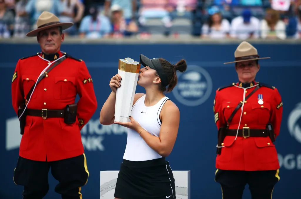Andreescu celebra el WTA 1000 de Toronto de 2019. (Foto: Getty).
