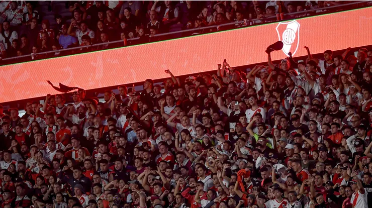 Los hinchas de River apuntaron contra un titular tras la derrota ante Platense: "El día que se vaya voy al Obelisco"