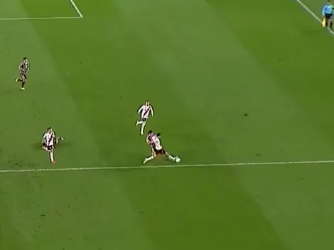Por qué el VAR no cobró el lateral para Platense que cambió el partido frente a River