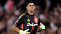 Dibu Martínez podría marcharse de Aston Villa.