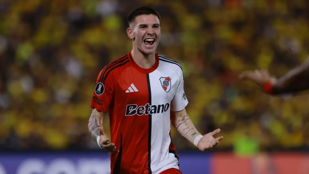 Mastantuono fue convocado por Scaloni a la Selección Argentina.