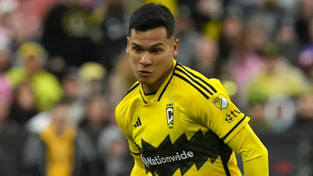 Andrés Herrera debe volver a River, pero Columbus Crew quiere mantenerlo.