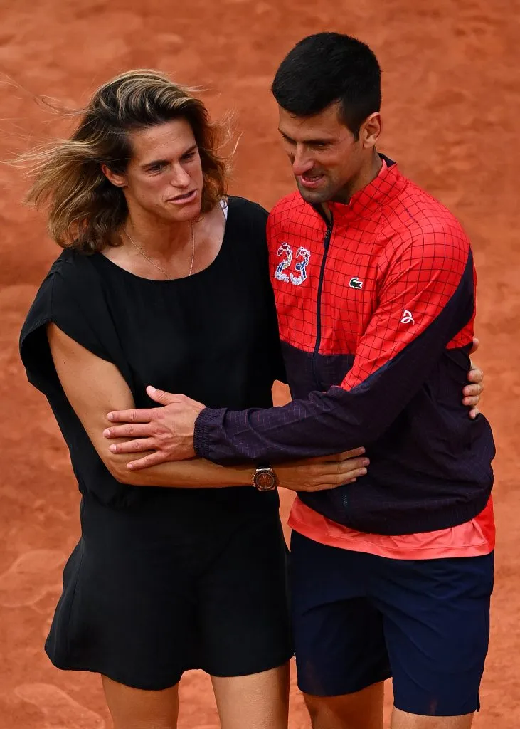 Mauresmo y Djokovic en Roland Garros 2023. (Foto: Getty).
