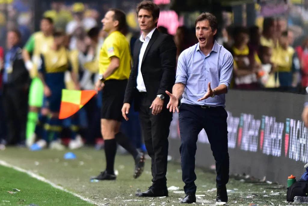Guillermo Barros Schelotto junto a su hermano Gustavo cuando eran el cuerpo técnico de Boca. (Getty Images)