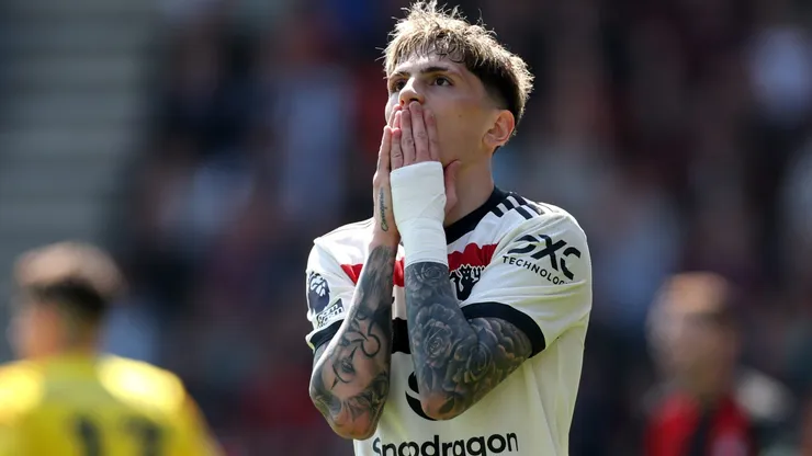 Alejandro Garnacho, que no continuaría en el Manchester United, sería pretendido por Chelsea, Napoli, Juventus y Bayer Leverkusen.