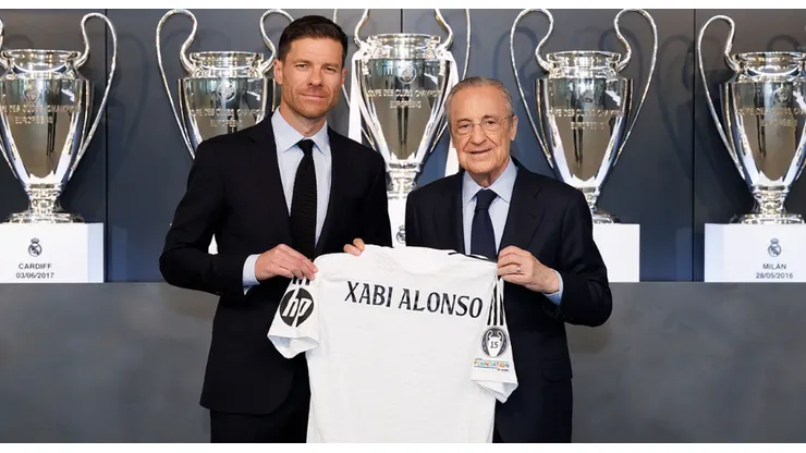 Xabi Alonso fue presentado como el nuevo entrenador del Real Madrid este lunes 26 de mayo en la Ciudad Deportiva de Valdebebas.