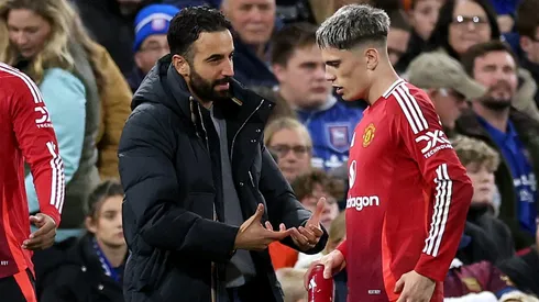 Ruben Amorim le habría dicho a Alejandro Garnacho que "rece" para encontrar un club que lo compre.