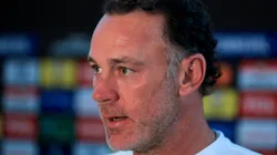 El dardo de Gaby Milito a Gago en su presentación en Chivas: "A mí no me gustaría"