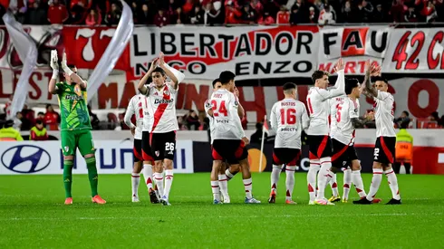 Jugador x Jugador de River vs. Universitario