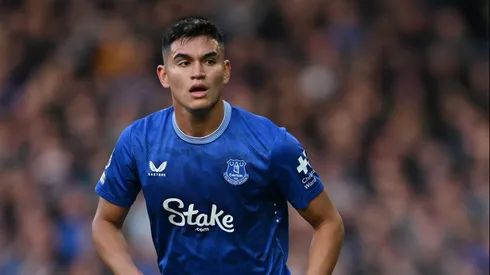 Everton comprará a Charly Alcaraz: los millones que recibe Racing