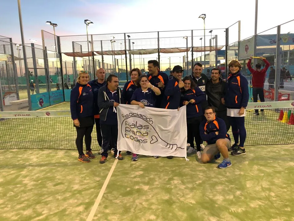 Palas para todos, la fundación de Carolina Navarro.