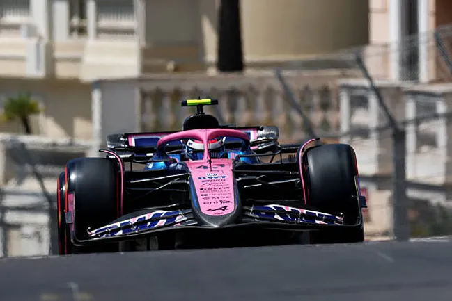 Colapinto tuvo un viernes difícil en Barcelona.