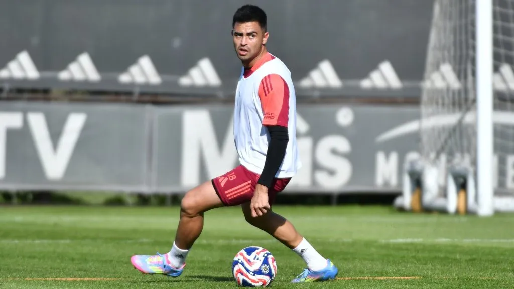 Pity Martínez se recuperó de una lesión y entrenó junto a sus compañeros.