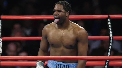 Fue campeón mundial de boxeo, ganó una medalla olímpica y una lesión lo llevó al retiro: "Quería amputarme el pie"