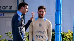 Troilo y Gio Lo Celso, afuera del banco de suplentes