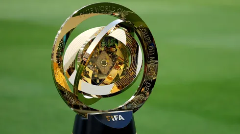 El trofeo del Mundial de Clubes.