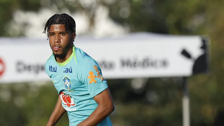 Andrey Santos regresó a Chelsea y quiere sacarle el puesto a Enzo Fernández