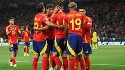 Los jugadores españoles celebran ante Francia.