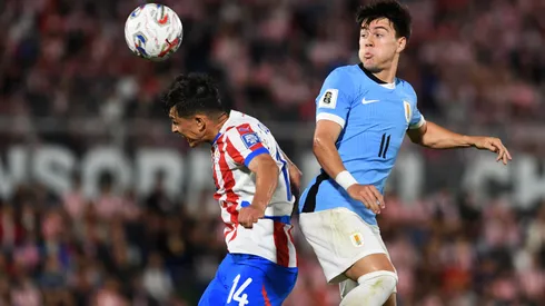 Paraguay y Uruguay chocan en Asunción.