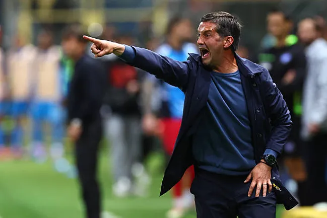 Como entrenador, también se formó en Inter, y viene de ser el DT de Parma en la segunda parte de la temporada.