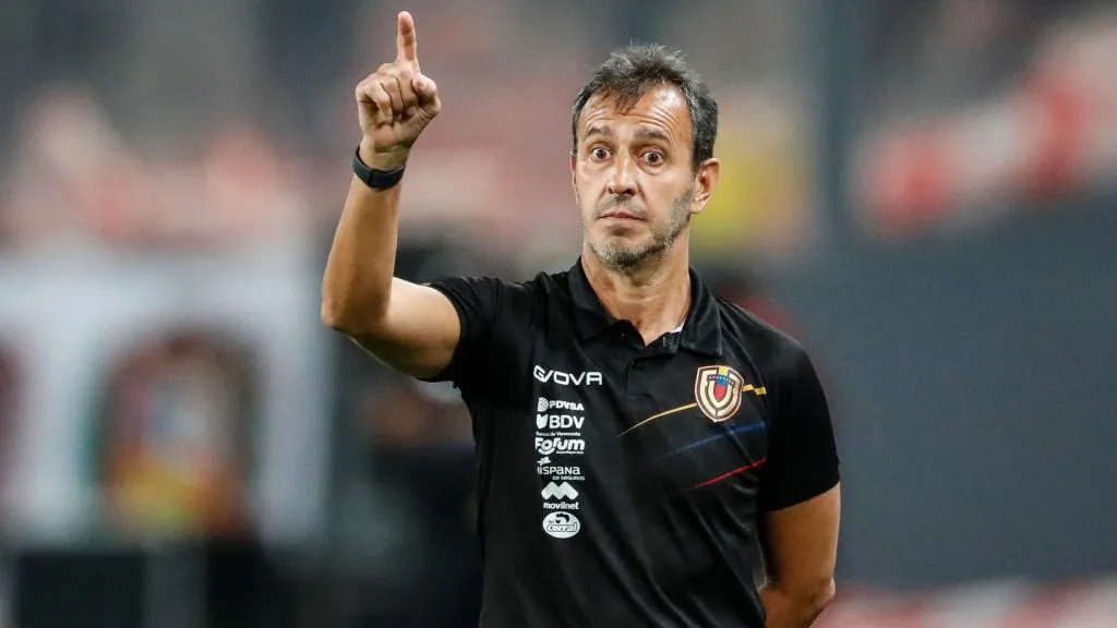 Fernando Batista, entrenador argentino de la Selección de Venezuela. (Getty Images)