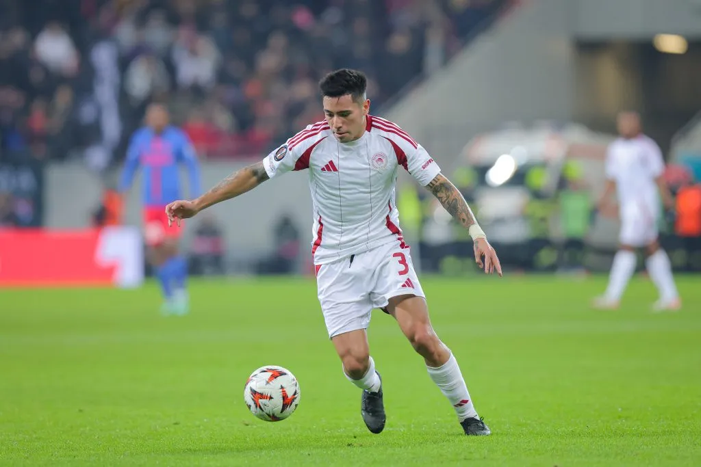 Francisco Ortega, con presente en Grecia, podría ser una opción para reforzar la defensa de River (Getty Images).