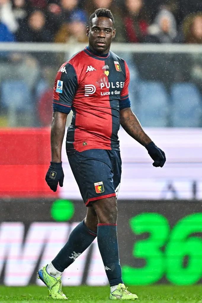 Balotelli jugó apenas seis partidos en Genoa. (Foto: Getty).