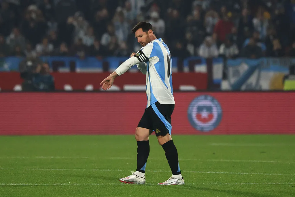 Messi volverá a ser titular tras ingresar desde el banco en el partido ante Chile.