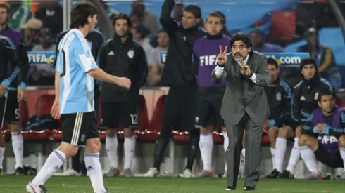Un 12 de junio del 2010 Diego Maradona hacía su debut como entrenador de la Selección Argentina en una Copa Mundial.