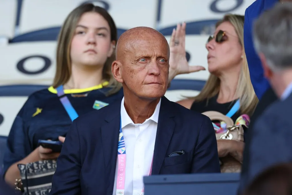 Pierluigi Collina despejó dudas sobre la influencia de la IA en el arbitraje.