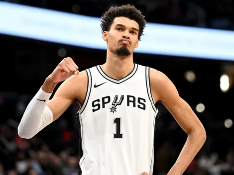 Ganó el rookie del año en la NBA, tiene vínculo con Ginóbili y realizó un viaje espiritual a China en medio de una lesión